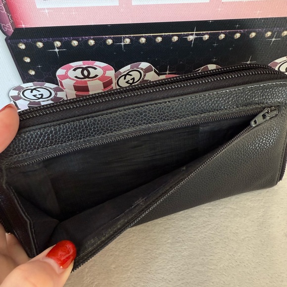 CHANEL Black Leather Timeless CC Logo Zipped Long Wallet Purse - Picture 7 of 14